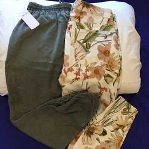 Adorable floral denim 7 jeans